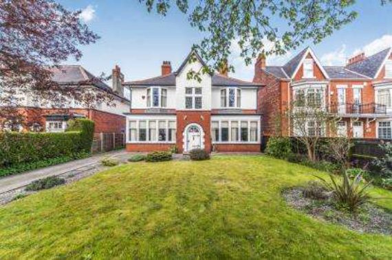 5&nbsp;Bedroom&nbsp;Detached